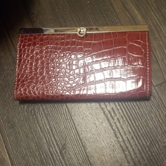 Large alligator print handbag with matching wallet - Picture 4 of 5